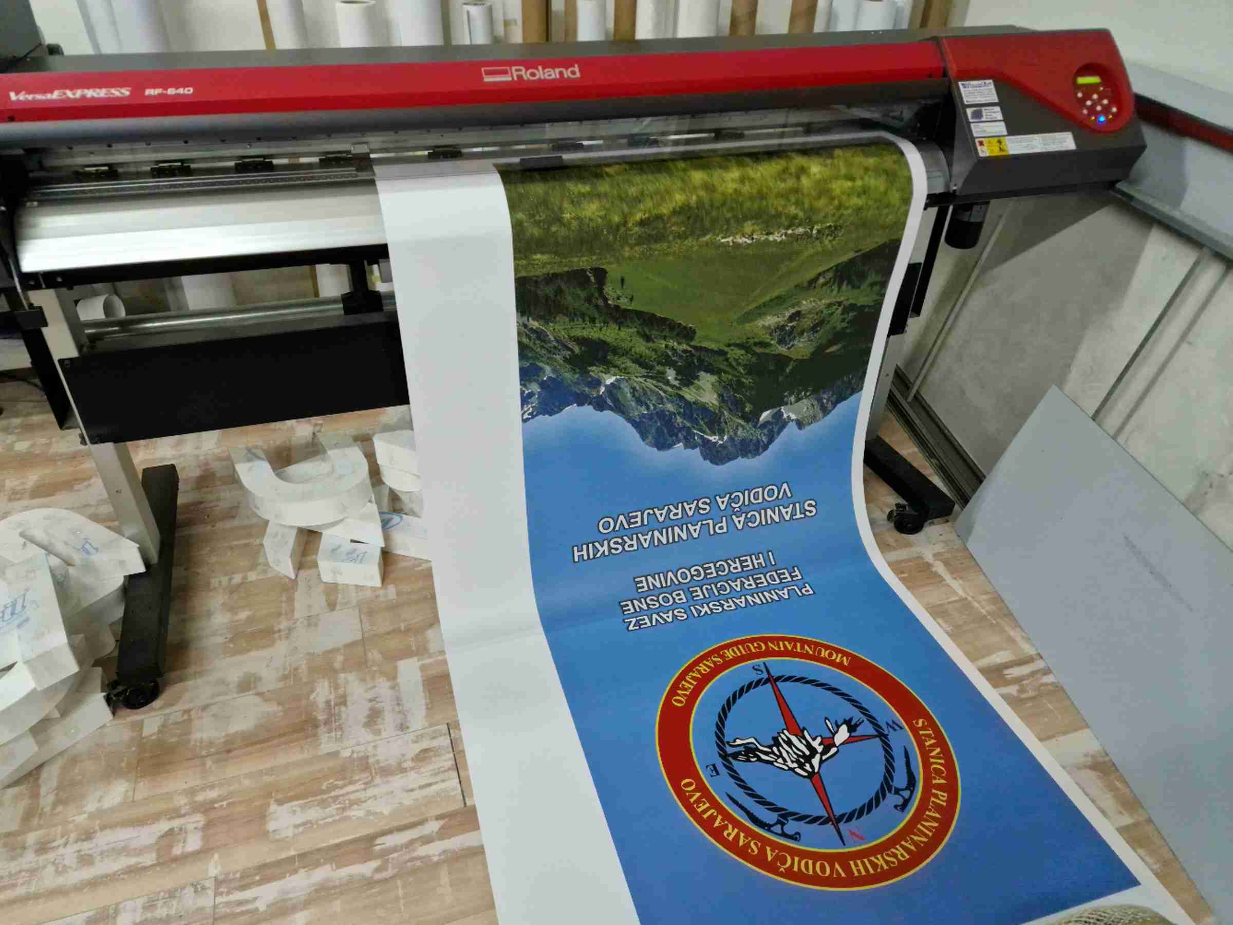 Visual Art Sarajevo Print Velikog Formata - Print velikog formata omogućava visokokvalitetnu štampu na različitim podlogama.